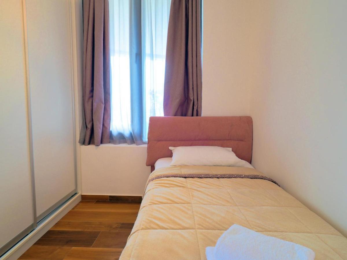 Montesa Royal 4* Budva